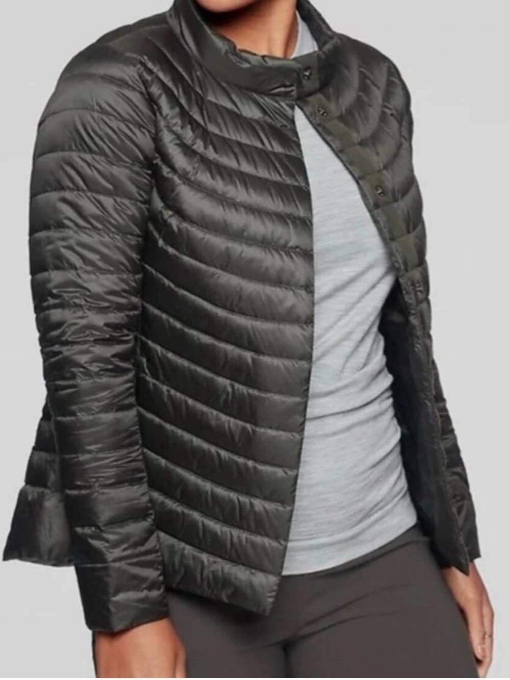 Ahtleta Downkind Jacket Womens Size Medium Olive Green Down Puffer Coat